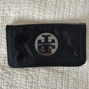 Tory Burch Clutch *Very Good Coniditon*
